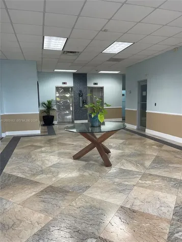 717 Ponce De Leon Boulevard Coral Gables FL 33134