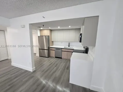 20840 San Simeon Way Miami FL 33179