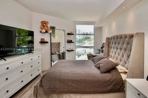 3370 Hidden Bay Drive Aventura FL 33180