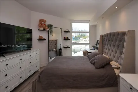 3370 Hidden Bay Drive Aventura FL 33180