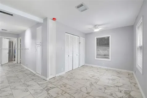 Oakland Park FL 33334