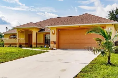 2611 65 Street Lehigh Acres FL 33971