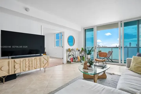 7501 E Treasure Drive North Bay Village FL 33141