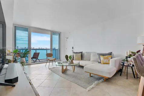 7501 E Treasure Drive North Bay Village FL 33141