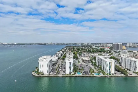 7501 E Treasure Drive North Bay Village FL 33141