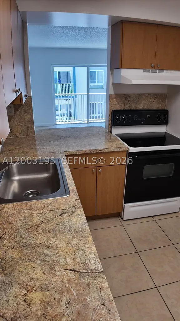 11120 SW 196th Street Cutler Bay FL 33157