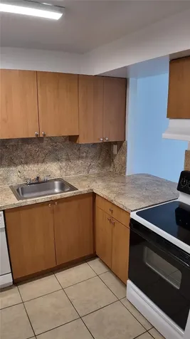 11140 SW 196th Street Cutler Bay FL 33157