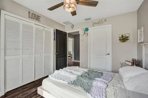 19387 NW 13th Street Pembroke Pines FL 33029