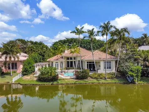 10430 Kestrel Street Plantation FL 33324