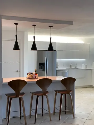 881 Ocean Drive Key Biscayne FL 33149