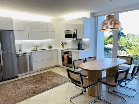881 Ocean Drive Key Biscayne FL 33149
