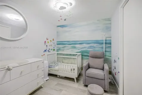650 NE 32nd Street Miami FL 33137