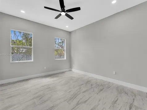 313 13th S Street Fort Pierce FL 34950