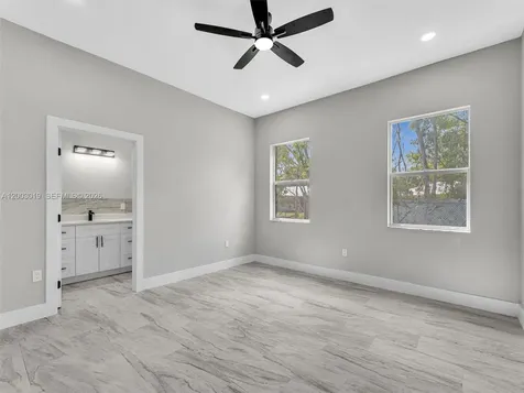 313 13th S Street Fort Pierce FL 34950