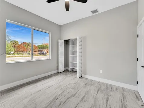 313 S 13th Street Fort Pierce FL 34950
