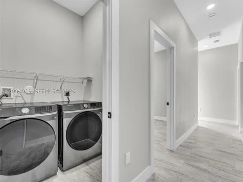 313 S 13th Street Fort Pierce FL 34950