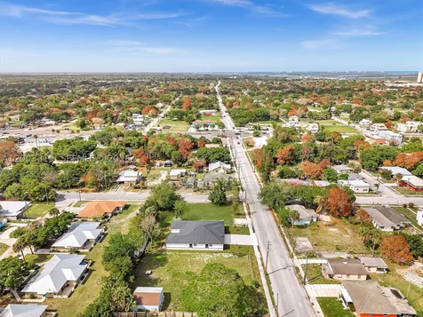 313 S 13th Street Fort Pierce FL 34950