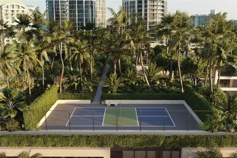 2835 Tigertail Avenue Coconut Grove FL 33133