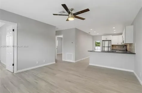 2550 N Dixie Highway Boca Raton FL 33431