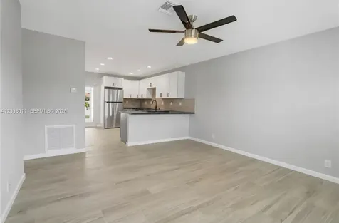 2550 N Dixie Highway Boca Raton FL 33431