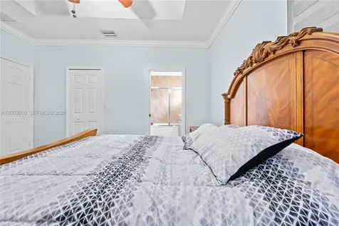 7452 NW 178th Street Hialeah FL 33015