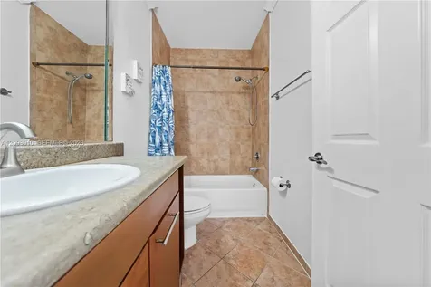 7452 NW 178th Street Hialeah FL 33015
