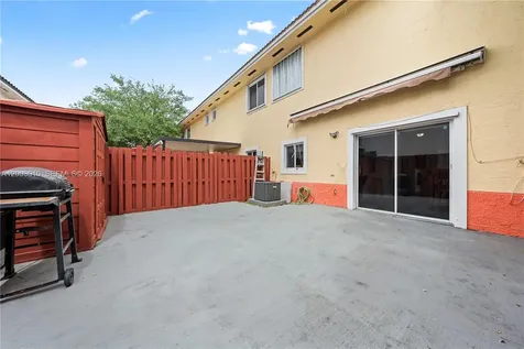 7452 NW 178th Street Hialeah FL 33015