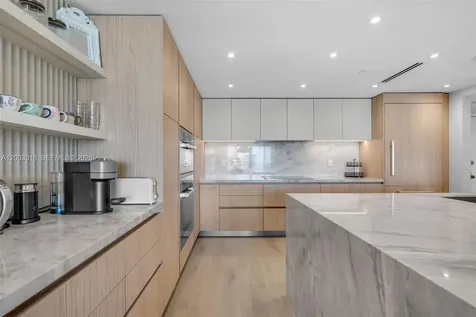 151 Crandon Boulevard Key Biscayne FL 33149
