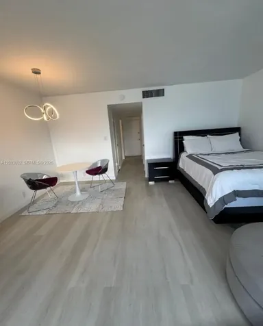 1000 West Avenue Miami Beach FL 33139