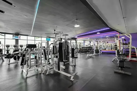 1000 West Avenue Miami Beach FL 33139