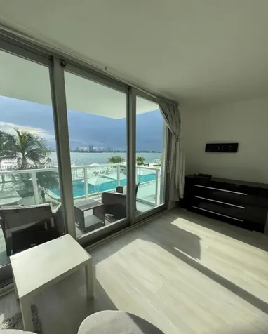 1000 West Avenue Miami Beach FL 33139