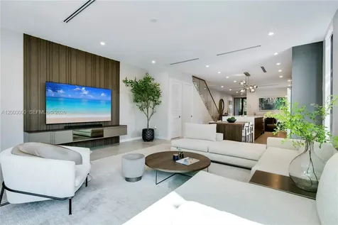 2916 Jackson Avenue Coconut Grove FL 33133