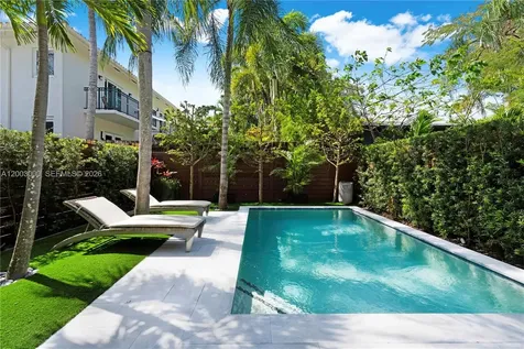 2916 Jackson Avenue Coconut Grove FL 33133