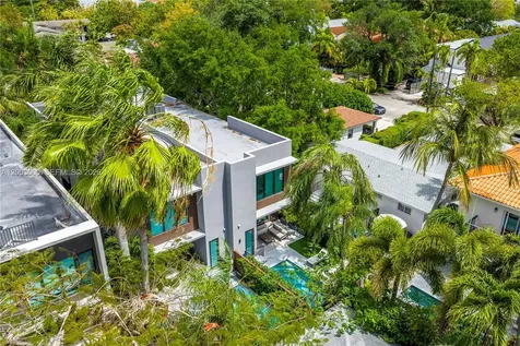 2916 Jackson Avenue Coconut Grove FL 33133