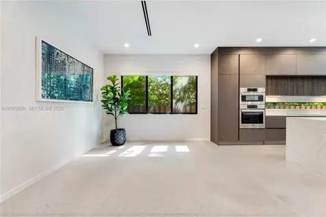 2916 Jackson Avenue Coconut Grove FL 33133