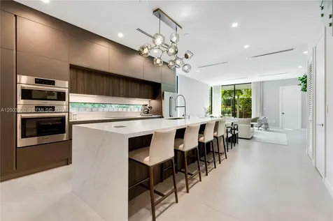 2916 Jackson Avenue Coconut Grove FL 33133