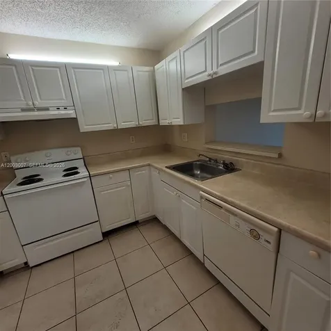 7941 Southgate Boulevard North Lauderdale FL 33068