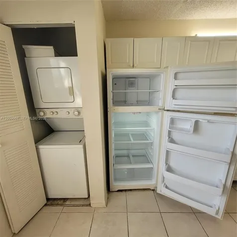 7941 Southgate Boulevard North Lauderdale FL 33068