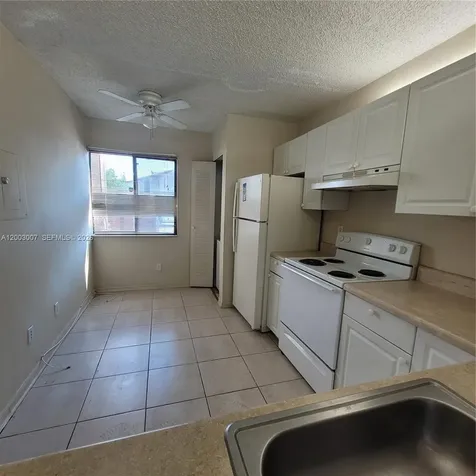 7941 Southgate Boulevard North Lauderdale FL 33068
