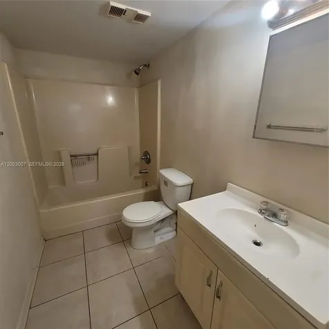 7941 Southgate Boulevard North Lauderdale FL 33068