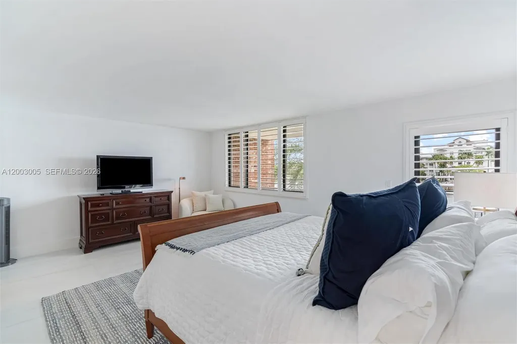 1800 S Ocean Drive Fort Lauderdale FL 33316