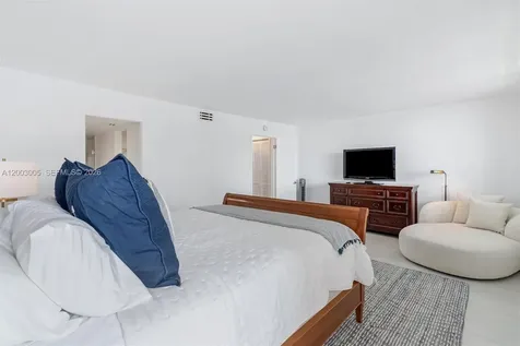 1800 S Ocean Drive Fort Lauderdale FL 33316