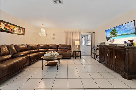 3921 SW 124th Court Miami FL 33175