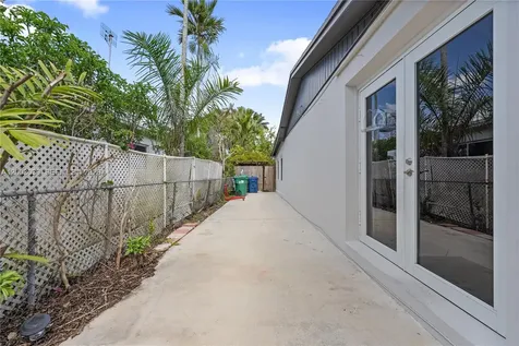 3921 SW 124th Court Miami FL 33175