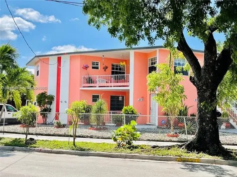 270 NW 34th Terrace Miami FL 33127