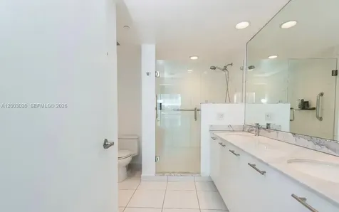 55 SE 6th Street Miami FL 33131