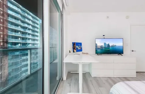 55 SE 6th Street Miami FL 33131