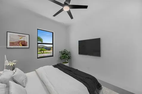 1055 Embers Parkway W Cape Coral FL 33993