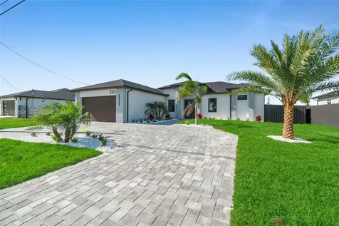 1055 Embers Parkway W Cape Coral FL 33993