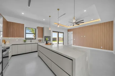 1055 Embers Parkway W Cape Coral FL 33993